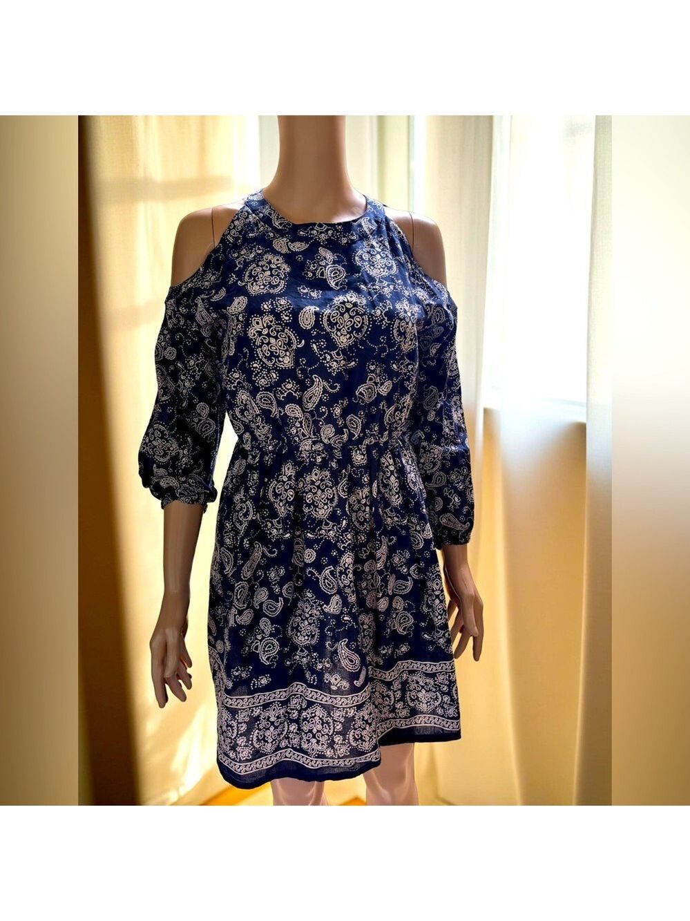 (3 for $12 item) Sera Blue Paisley Dress 3/4 Sleeves Size Medium